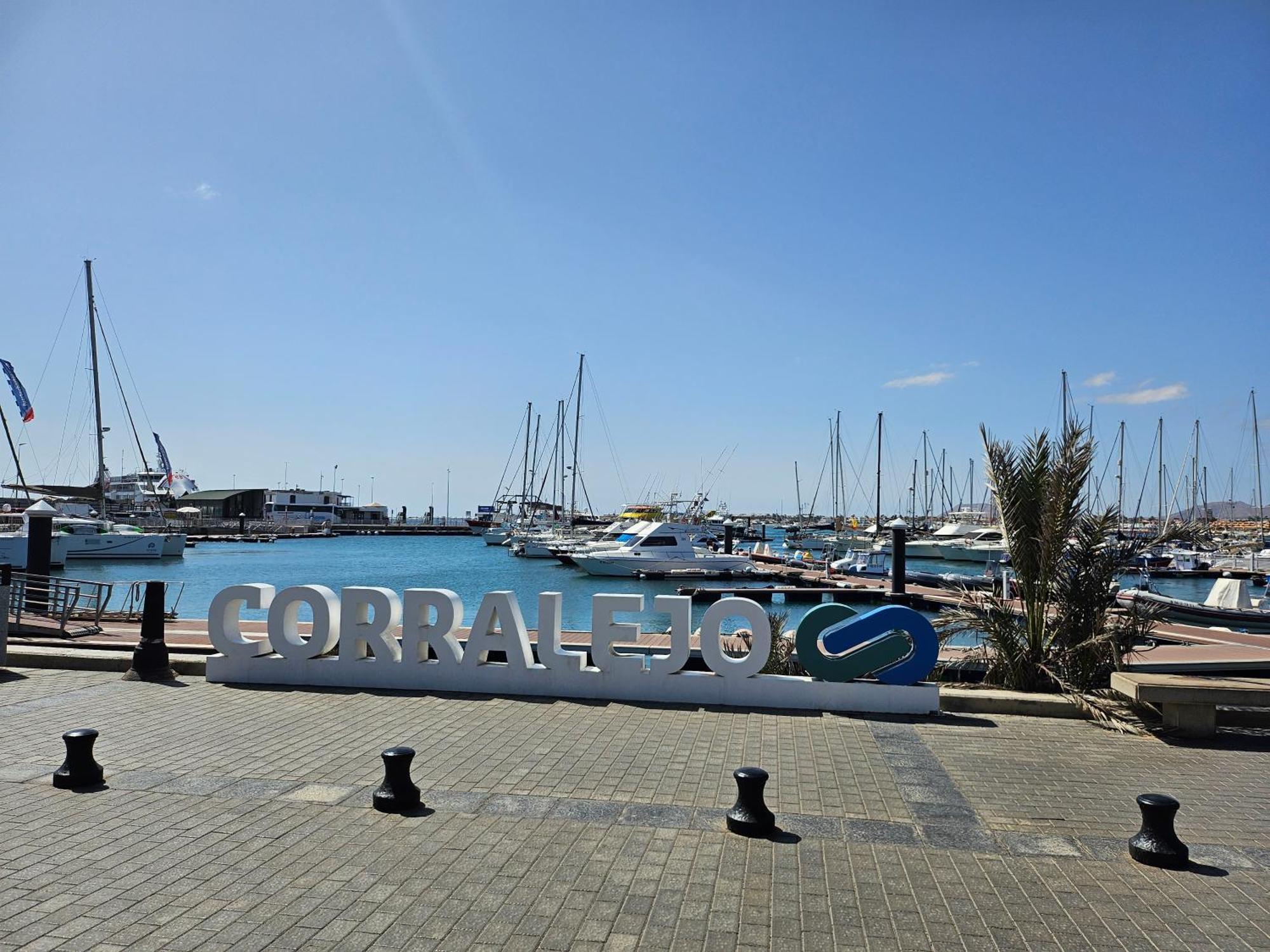 Albergue Corralejo Coliving By Amazzzing Travel Exterior foto